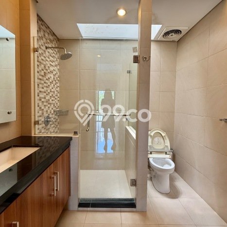 PRIME PROPERTY! Rumah area , 5 KM, Area Elite, LT 500m2m² LB 450m2m² PRIME PROPERTY! Rumah area , 5 KM, Area Elite, LT 500m2m² LB 450m2m²