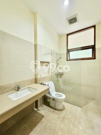 Jarang Ada! Rumah Kontrakan 5 Kamar Nyaman Siap Huni Pondok Indah Jarang Ada! Rumah Kontrakan 5 Kamar Nyaman Siap Huni Pondok Indah