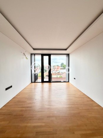 Rumah Luxury Modern Siap Huni di Kemang Jakarta Selatan Rumah Luxury Modern Siap Huni di Kemang Jakarta Selatan