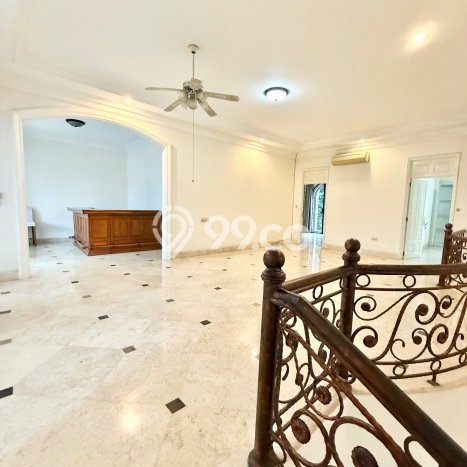 Hunian Minimalis Untuk Disewakan di Kemang Jakarta Selatan 5 KT & 6 KM Hunian Minimalis Untuk Disewakan di Kemang Jakarta Selatan 5 KT & 6 KM