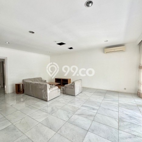 Disewakan Rumah Harga Terjangkau di Pondok Indah Jakarta Selatan Punya 5 Kamar Tidur Disewakan Rumah Harga Terjangkau di Pondok Indah Jakarta Selatan Punya 5 Kamar Tidur