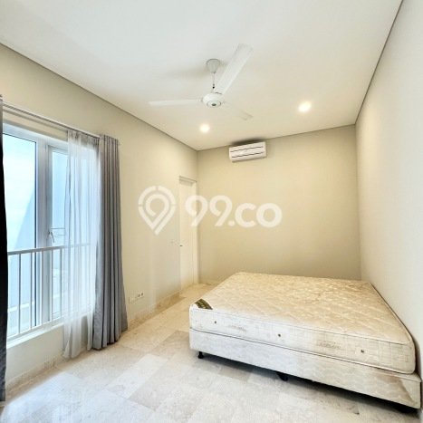 Hunian Minimalis Disewakan di Kemang Jakarta Selatan 4 KT & 4 KM Hunian Minimalis Disewakan di Kemang Jakarta Selatan 4 KT & 4 KM