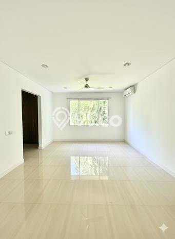 Hunian Modern Disewakan 4 Kamar di Cilandak Boleh Nego Hunian Modern Disewakan 4 Kamar di Cilandak Boleh Nego