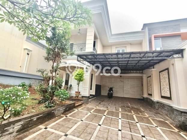 Dijual Rumah Luas Elegan Dengan View Cantik di Pejaten, Jakarta Selatan Dijual Rumah Luas Elegan Dengan View Cantik di Pejaten, Jakarta Selatan