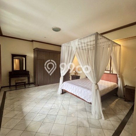 Rumah Disewakan Jakarta Selatan LT 800m2 LB 750m2 Kawasan Pondok Indah Rumah Disewakan Jakarta Selatan LT 800m2 LB 750m2 Kawasan Pondok Indah