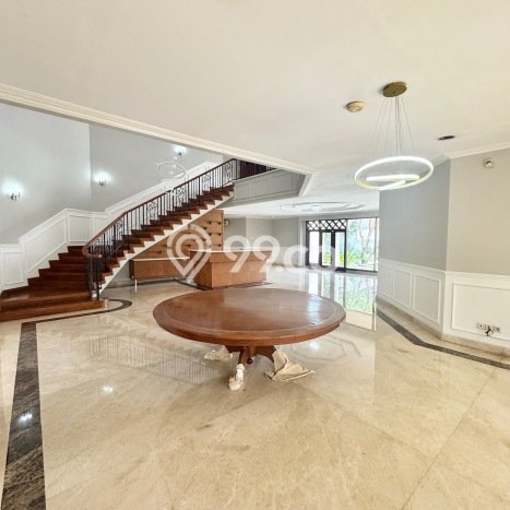 Hunian Modern Untuk Disewakan di Kemang Jakarta Selatan 5 KT & 5 KM Hunian Modern Untuk Disewakan di Kemang Jakarta Selatan 5 KT & 5 KM