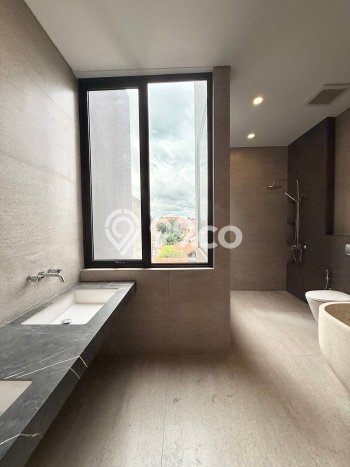 Rumah Luxury Modern Siap Huni di Kemang Jakarta Selatan Rumah Luxury Modern Siap Huni di Kemang Jakarta Selatan