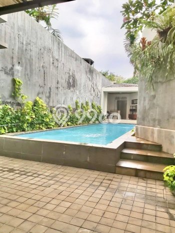 Disewakan Hunian Konsep Minimalis di Kebayoran Baru Jakarta Selatan dengan 4 Kamar Disewakan Hunian Konsep Minimalis di Kebayoran Baru Jakarta Selatan dengan 4 Kamar