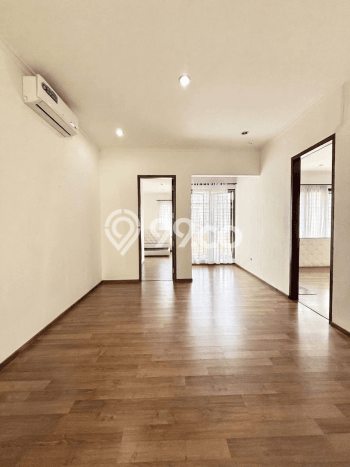 Lokasi strategis! Rumah siap huni dikontrakkan di Cilandak LB 300m2 Lokasi strategis! Rumah siap huni dikontrakkan di Cilandak LB 300m2