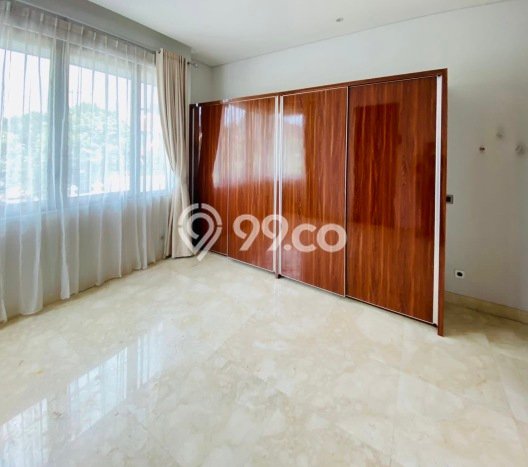 Sewa Rumah Harga Terjangkau di Kemang Jakarta Selatan Punya 4 Kamar Tidur Sewa Rumah Harga Terjangkau di Kemang Jakarta Selatan Punya 4 Kamar Tidur