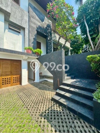 Sewa Rumah Nyaman di Pondok Indah LT 636m2 / LB 900m2 Kondisi Bagus Sewa Rumah Nyaman di Pondok Indah LT 636m2 / LB 900m2 Kondisi Bagus