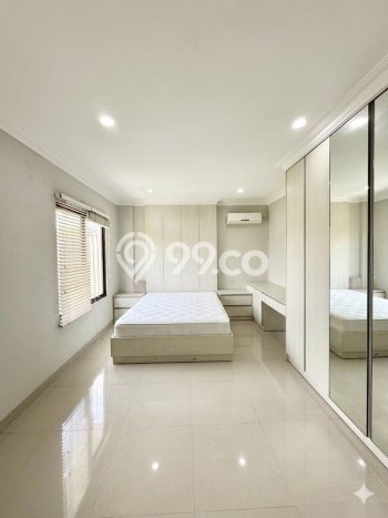 Disewakan Rumah Murah di Kemang Jakarta Selatan Punya 4 Kamar Tidur Disewakan Rumah Murah di Kemang Jakarta Selatan Punya 4 Kamar Tidur