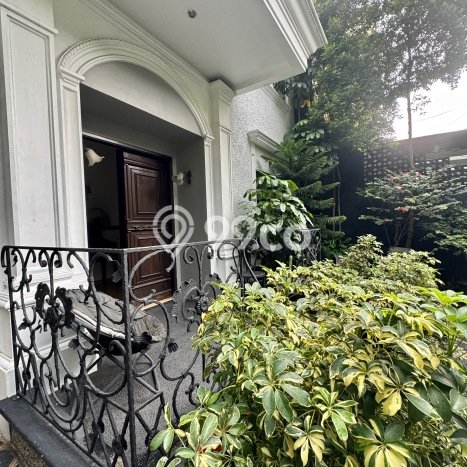 Rumah Luxury Modern Siap Huni di Pondok Indah Jakarta Selatan Rumah Luxury Modern Siap Huni di Pondok Indah Jakarta Selatan
