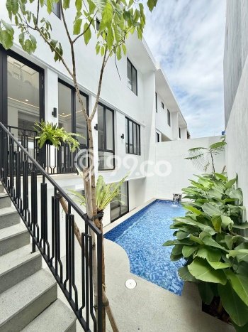 Rumah Elit LB 362m2 Siap Huni Desain Elegan di Radio Dalam, Jakarta Selatan Rumah Elit LB 362m2 Siap Huni Desain Elegan di Radio Dalam, Jakarta Selatan