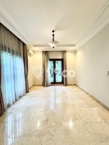 Rumah Bagus Disewakan di Pondok Indah, Jakarta Selatan LT 800m2, LB 700m2 Rumah Bagus Disewakan di Pondok Indah, Jakarta Selatan LT 800m2, LB 700m2
