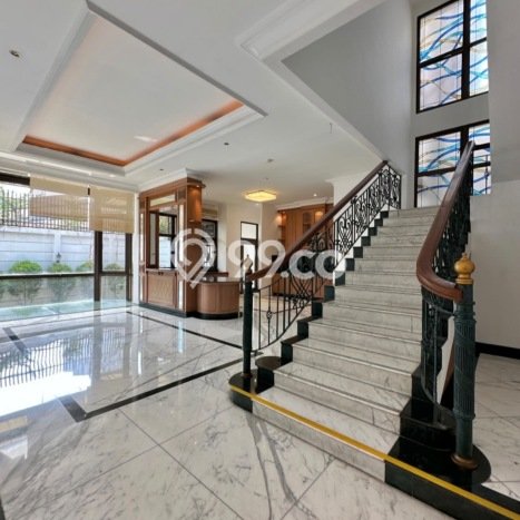 Rumah Mewah LB 1100m2 Siap Huni Desain Elegan di Mampang, Jakarta Selatan Rumah Mewah LB 1100m2 Siap Huni Desain Elegan di Mampang, Jakarta Selatan