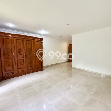 Rumah kawasan , Ready, 5 KT, Dekat Jakarta Selatan, Jakarta Selatan, LT 550m2m² LB 450m2m² Rumah kawasan , Ready, 5 KT, Dekat Jakarta Selatan, Jakarta Selatan, LT 550m2m² LB 450m2m²