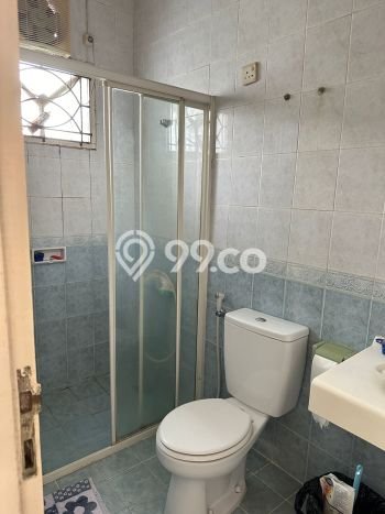Rumah Minimalis 3 KT LT 180m2 di Kota Wisata Rumah Minimalis 3 KT LT 180m2 di Kota Wisata