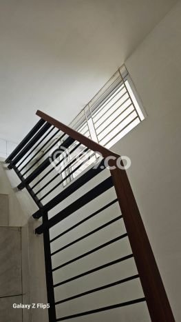 Rumah dengan Lokasi Strategis 3 KT di , Bogor Rumah dengan Lokasi Strategis 3 KT di , Bogor