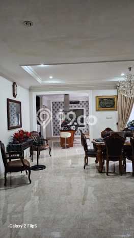 HUNIAN PILIHAN! Rumah di , Luas 365m2m² Bangunan 600m2m² HUNIAN PILIHAN! Rumah di , Luas 365m2m² Bangunan 600m2m²