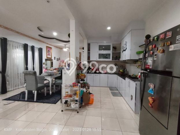 Jual Rumah Luas Megah Dengan View Cantik di Kota Wisata, Bogor Jual Rumah Luas Megah Dengan View Cantik di Kota Wisata, Bogor