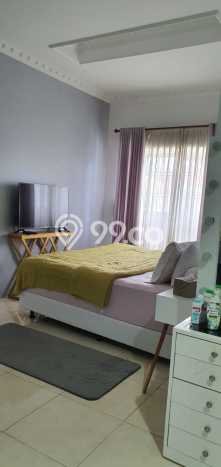 For Sale! Luxury House LT 200m2 Desain Modern di Kota Wisata For Sale! Luxury House LT 200m2 Desain Modern di Kota Wisata