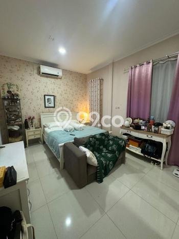 Rumah Modern 4 Kamar LT 128m2 di Kota Wisata Rumah Modern 4 Kamar LT 128m2 di Kota Wisata