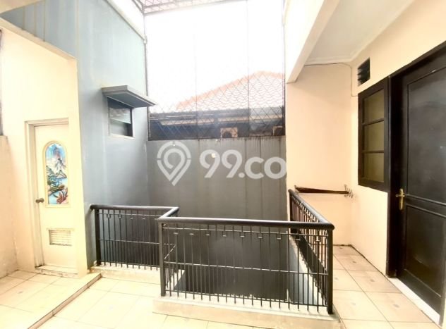 Rumah Modern 3 KT LT 128m2 di Legenda Wisata Rumah Modern 3 KT LT 128m2 di Legenda Wisata