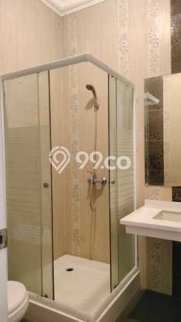 Rumah Elit Modern Tanpa Renovasi di Raffles Hills Jakarta Timur Rumah Elit Modern Tanpa Renovasi di Raffles Hills Jakarta Timur