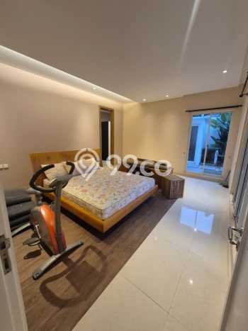 Jual Rumah Mewah Elegan Dengan View Eksklusif di Alam Sutera, Tangerang Jual Rumah Mewah Elegan Dengan View Eksklusif di Alam Sutera, Tangerang