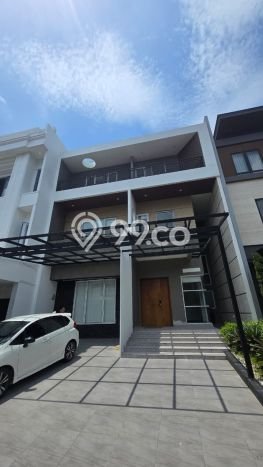 Jual Rumah Luas Elegan Dengan View Cantik di Alam Sutera, Tangerang Jual Rumah Luas Elegan Dengan View Cantik di Alam Sutera, Tangerang