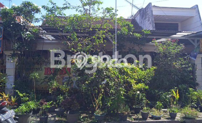 Ready to Use! Premium House LT 300m2 Desain Elegan di Buah-buahan Ready to Use! Premium House LT 300m2 Desain Elegan di Buah-buahan