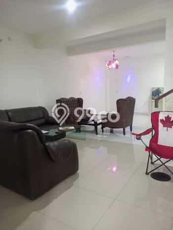 Rumah Mewah Siap Huni LT 120m2 di Cakung, Jakarta Timur Rumah Mewah Siap Huni LT 120m2 di Cakung, Jakarta Timur
