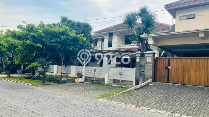 For Sale! Luxury House LT 345m2 Desain Elegan di Bekasi For Sale! Luxury House LT 345m2 Desain Elegan di Bekasi
