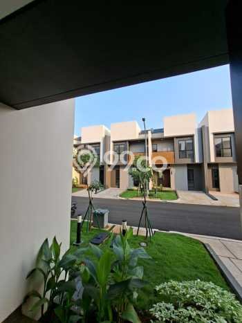 Rumah Luas Asri 2 KT Siap Pakai di Harapan Indah Bekasi Rumah Luas Asri 2 KT Siap Pakai di Harapan Indah Bekasi