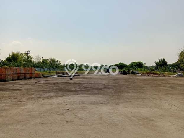 AREA BISNIS! Pabrik di Kebomas, Luas 1217m2m², Jalan Utama, Ramai AREA BISNIS! Pabrik di Kebomas, Luas 1217m2m², Jalan Utama, Ramai