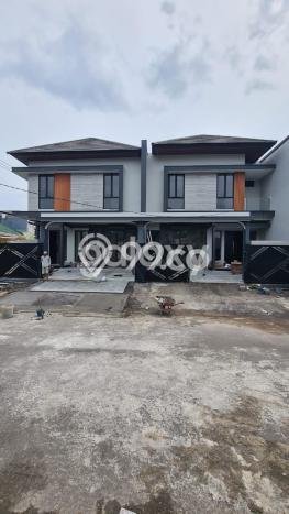 For Sale Rumah Mewah Exclusive di Mulyorejo, Surabaya For Sale Rumah Mewah Exclusive di Mulyorejo, Surabaya