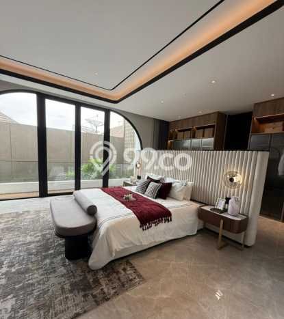 Rumah Luxury Modern Tanpa Renovasi di Graha Surabaya Rumah Luxury Modern Tanpa Renovasi di Graha Surabaya