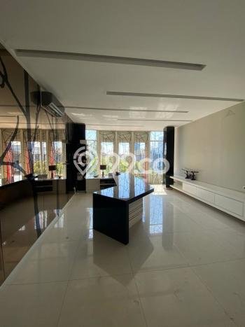 Ruko Dijual di Surabaya LT 216m2 & LB 500m2 Lokasi Terbaik! Ruko Dijual di Surabaya LT 216m2 & LB 500m2 Lokasi Terbaik!