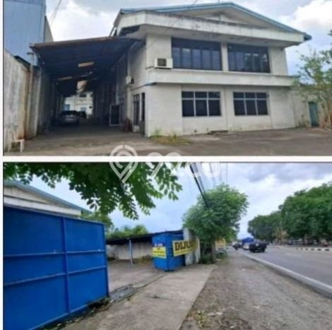 Unit Gudang Dijual di Taman Sidoarjo Luas Tanah 4300m2, Luas Bangunan 4100m2 Unit Gudang Dijual di Taman Sidoarjo Luas Tanah 4300m2, Luas Bangunan 4100m2