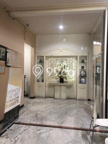 Rumah Premium di , 5 KM, Lingkungan Nyaman, Luas 1000m2m² Bangunan 1100m2m² Rumah Premium di , 5 KM, Lingkungan Nyaman, Luas 1000m2m² Bangunan 1100m2m²