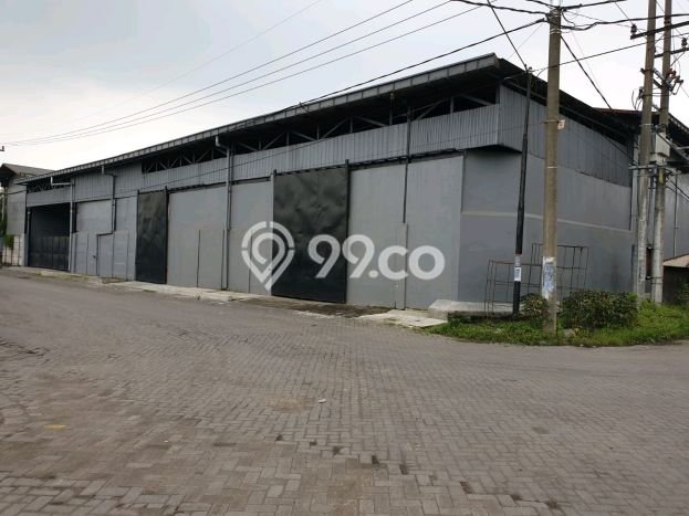 Gudang Dijual di Prime Area Surabaya Luas 650m2 Gudang Dijual di Prime Area Surabaya Luas 650m2