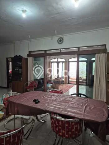 Ready to Use! Premium House LT 361m2 Desain Elegan di Kupang Ready to Use! Premium House LT 361m2 Desain Elegan di Kupang