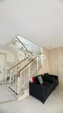 For Sale! Luxury House LT 297m2 Desain Modern di Pakuwon CIty For Sale! Luxury House LT 297m2 Desain Modern di Pakuwon CIty