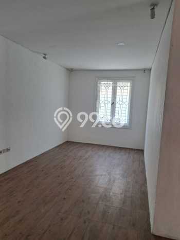 SPECIAL RATE! Rumah di Diponegoro, 4 KT, Area Sejuk, Luas 774m2m² Bangunan 500m2m² SPECIAL RATE! Rumah di Diponegoro, 4 KT, Area Sejuk, Luas 774m2m² Bangunan 500m2m²