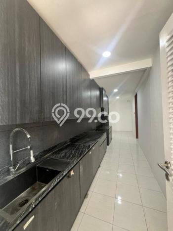Rumah 5 KT 4 KM di Area Citraland, Surabaya Rumah 5 KT 4 KM di Area Citraland, Surabaya