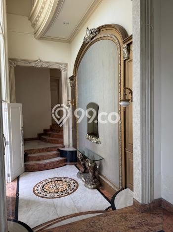 Rumah Kontrakan Surabaya LT 540m2 LB 900m2 Kawasan Pakuwon Indah Rumah Kontrakan Surabaya LT 540m2 LB 900m2 Kawasan Pakuwon Indah