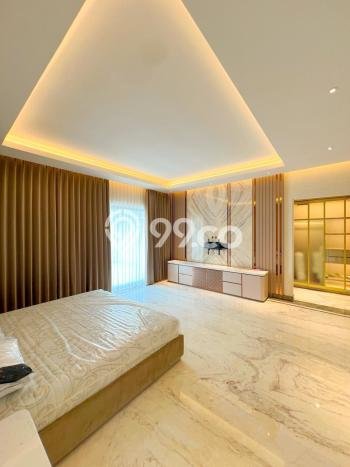 Dijual Rumah Luas Megah Dengan View Cantik di Graha, Surabaya Dijual Rumah Luas Megah Dengan View Cantik di Graha, Surabaya