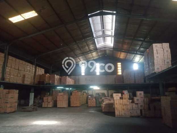 Unit Gudang Tersedia di Margomulyo Spesifikasi LB 3000m2 Unit Gudang Tersedia di Margomulyo Spesifikasi LB 3000m2