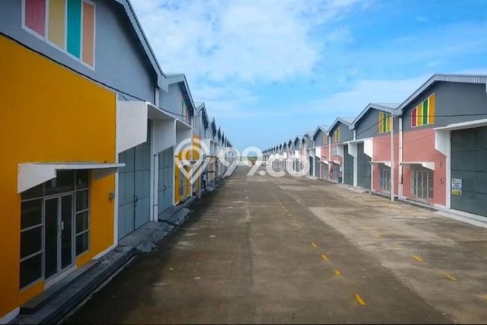 Dijual Gudang di Benowo, Luas 300m2m², Area Bisnis Dijual Gudang di Benowo, Luas 300m2m², Area Bisnis